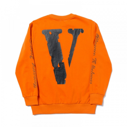 Vlone x OFF-WHITE Sweatshirt in Orange: Stand out in style with this vibrant and trendy streetwear fashion piece."